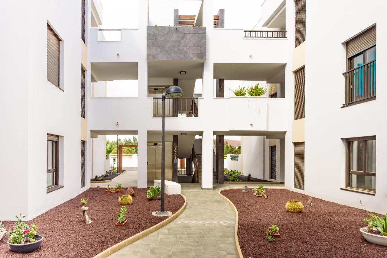 Modern Apartment In Residential Complex With Pools コスタ・デ・アンティグア エクステリア 写真