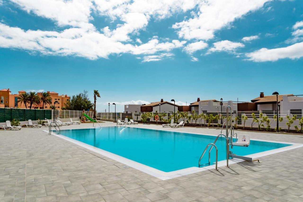 Modern Apartment In Residential Complex With Pools コスタ・デ・アンティグア エクステリア 写真